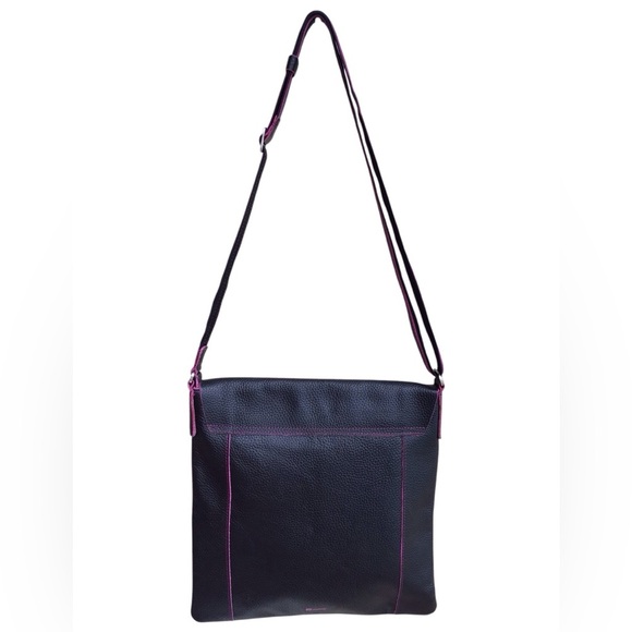 Mywalit Black Pebbled Leather Flap Messenger Bag - Picture 5 of 12